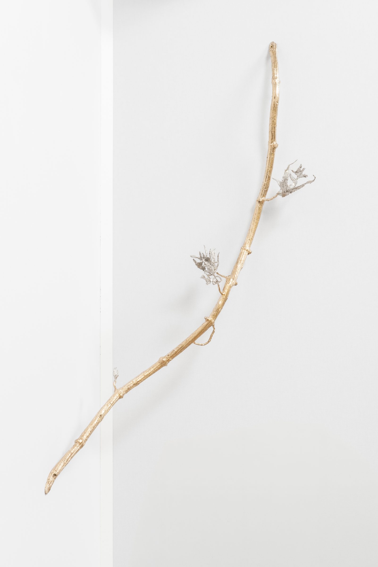 Art Paris 2026의 전시 공간 뷰 with the Spaceless Gallery