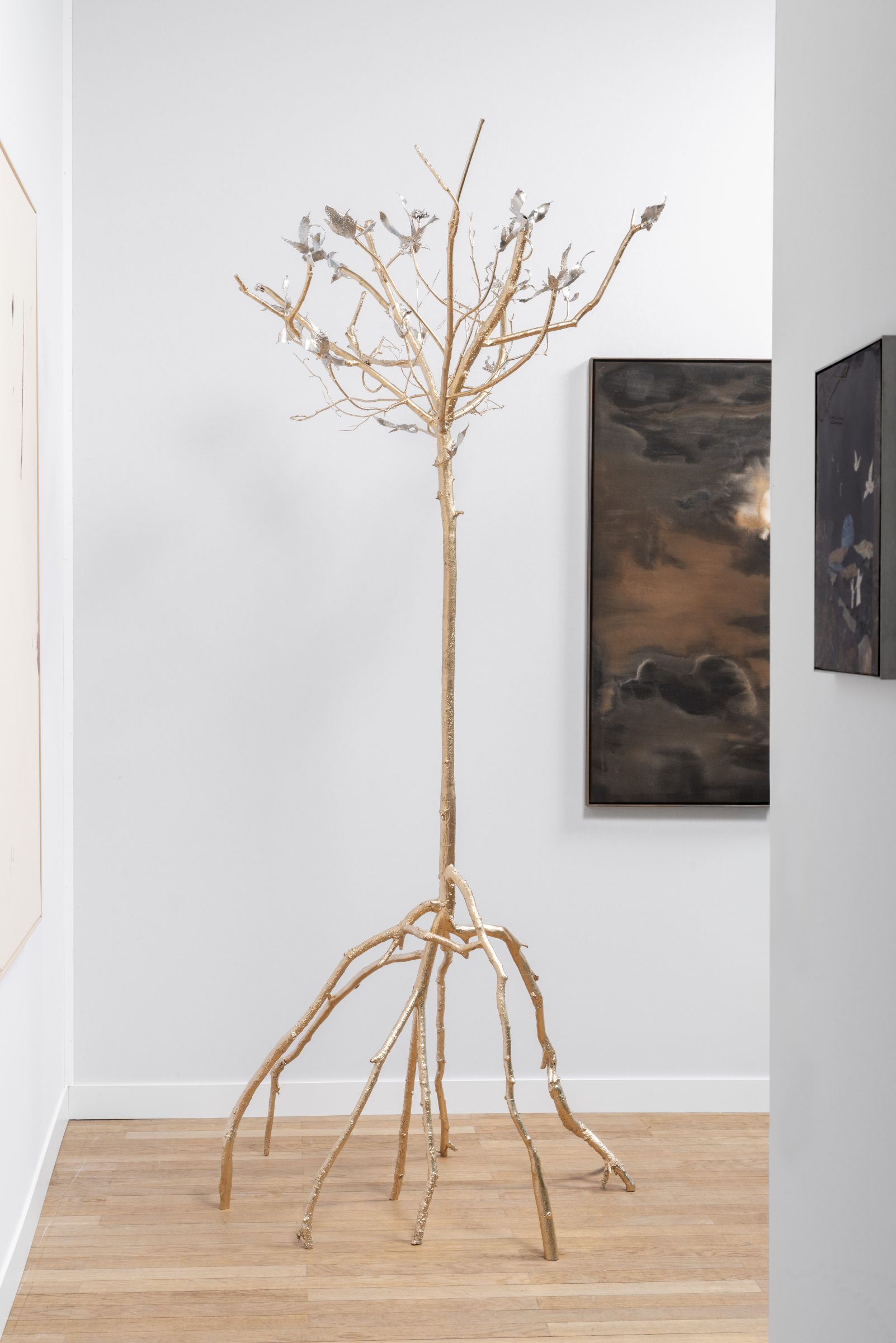 Art Paris 2026의 the Spaceless Gallery 전시 뷰