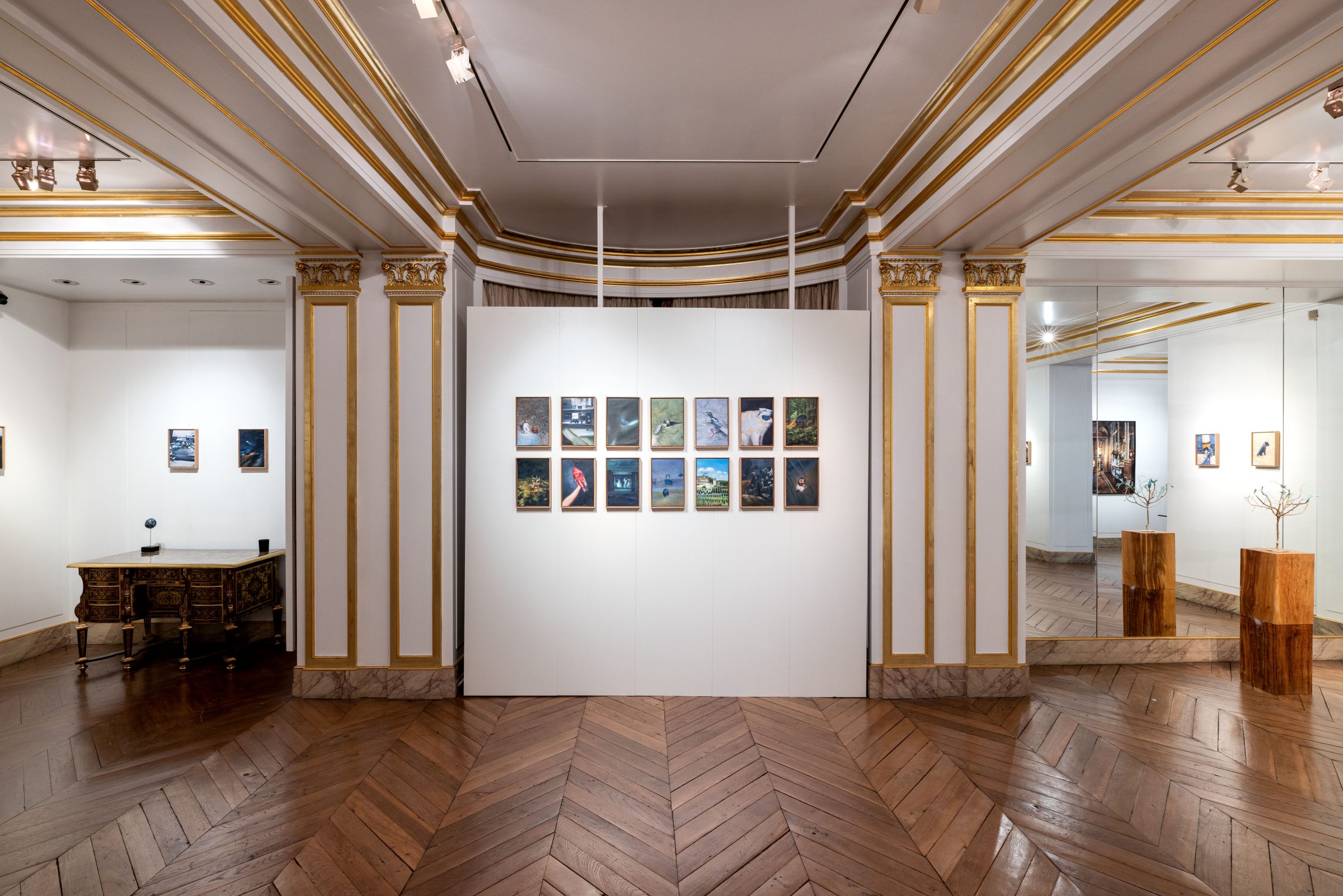「Circular Ruins」展覧会ビュー、Darmo & Gismondiにおける展覧会、Dayneris Britoキュレーション、パリ、2022年