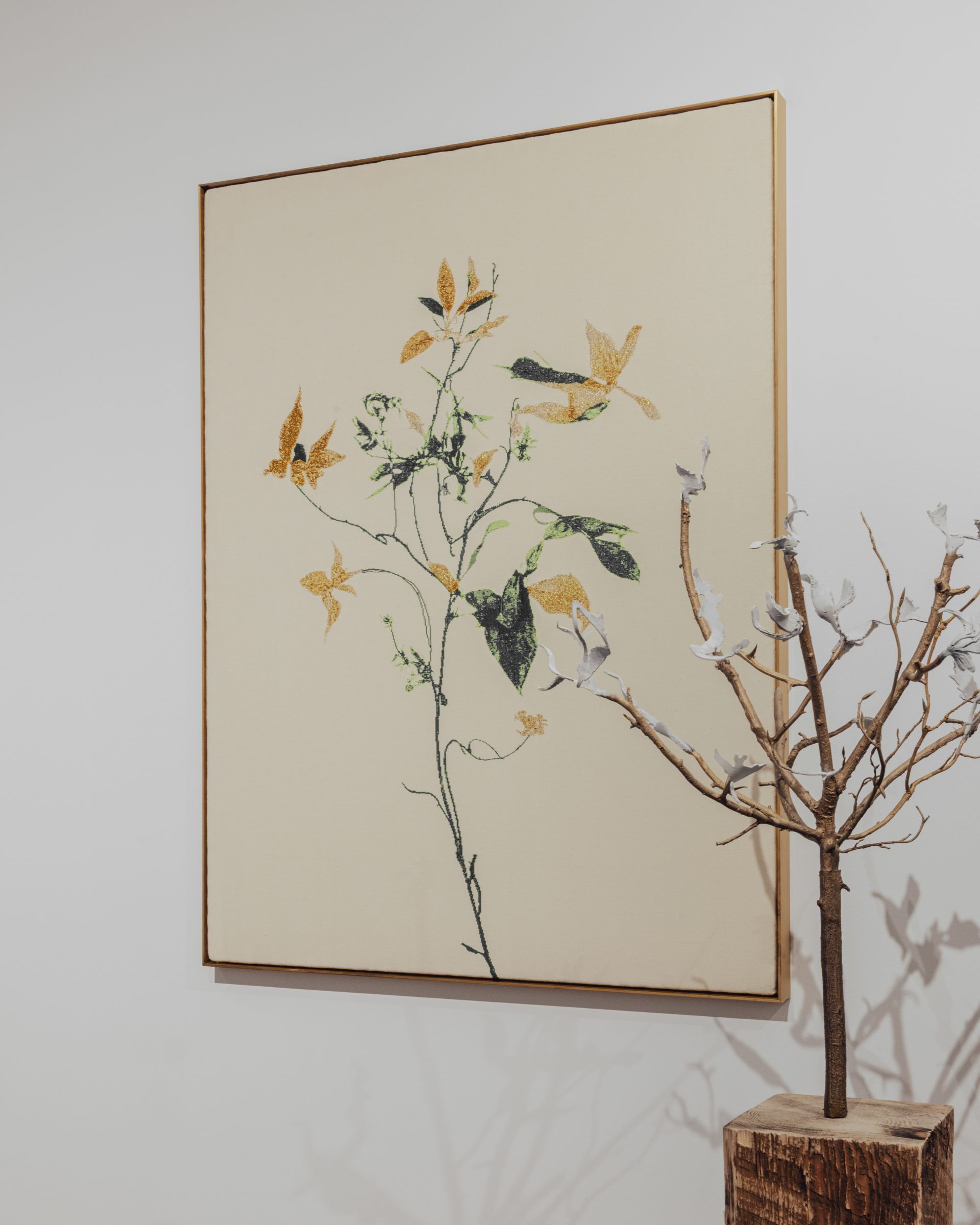2025년 미국의 Design Miami에서 the Spaceless Gallery의 전시 뷰