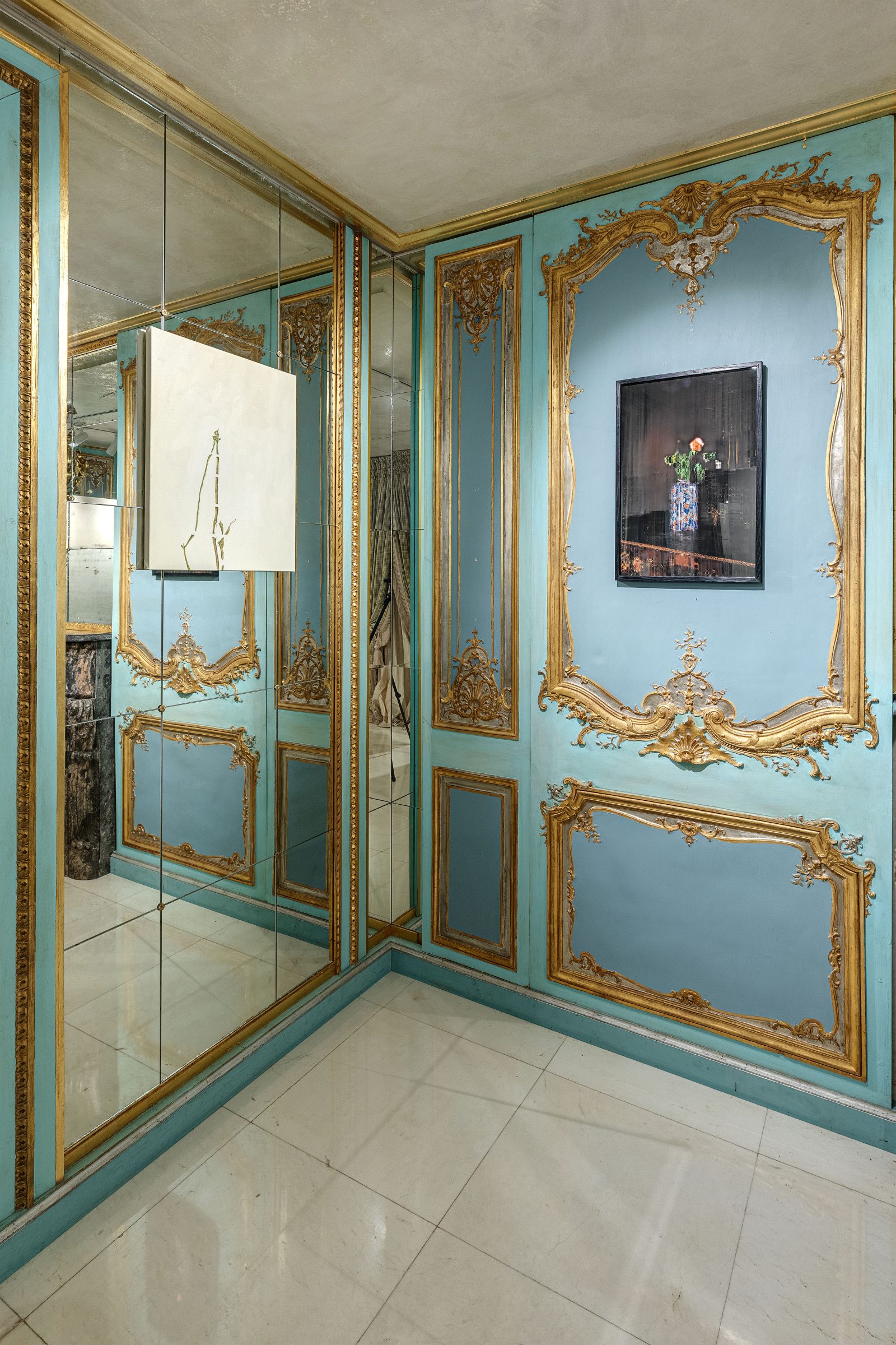 منظر من المعرض "Opus Sectile"، معرض أُقيم في Galerie Gismondi، باريس، 2021