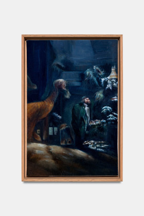 ひげを生やした男が暗い博物館で恐竜を見ている、AI生成画像からの油彩、オーク材の額縁、金箔、30 x 20 cm、2021年、「円形の廃墟」シリーズより